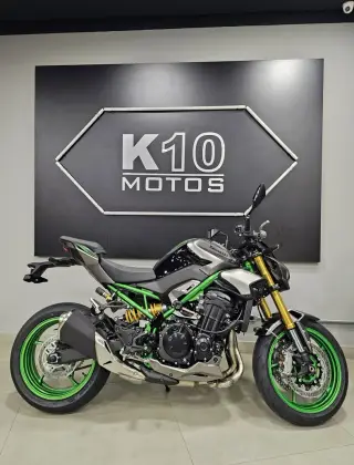 KAWASAKI Z900 R EDITION 