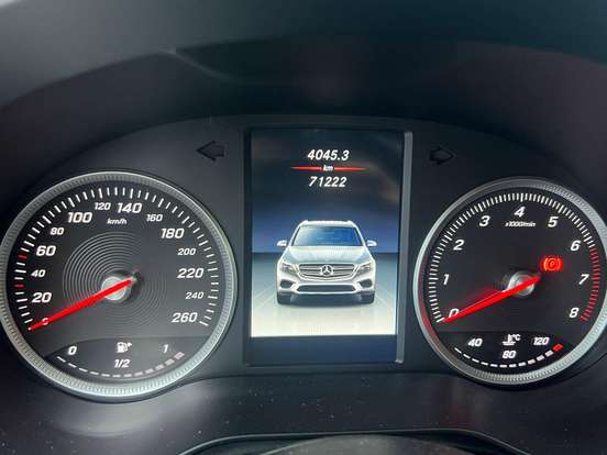 MERCEDES-BENZ-GLC 250-2019