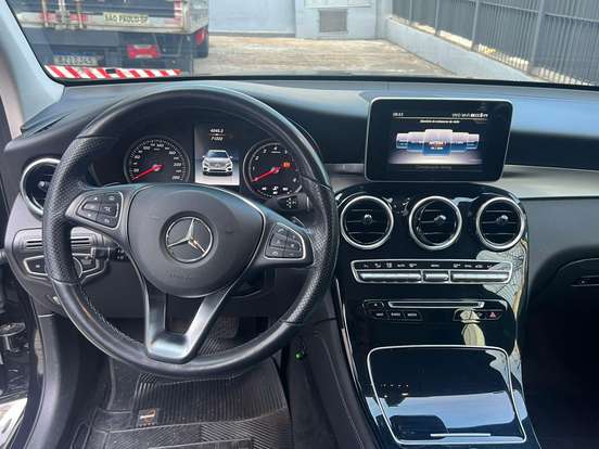 MERCEDES-BENZ-GLC 250-2019