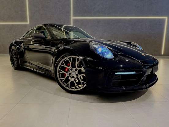 PORSCHE-911-2024