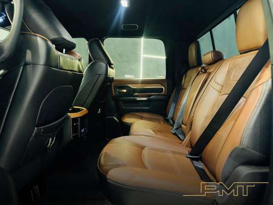 RAM-3500-6.7 I6 TURBO DIESEL LIMITED LONGHORN CD 4X4 AUTOMÁTICO RAM-3500-2023