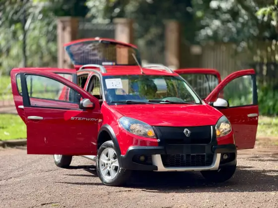 RENAULT SANDERO 1.6 STEPWAY 16V FLEX 4P MANUAL