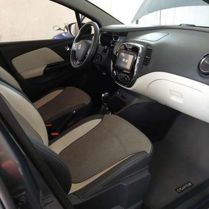 RENAULT-CAPTUR-2017