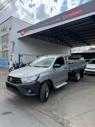 TOYOTA HILUX 2.8 D-4D TURBO DIESEL CHASSI 4X4 MANUAL