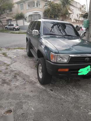 TOYOTA-HILUX SW4-1995