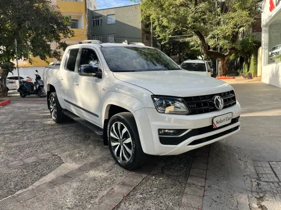 VOLKSWAGEN AMAROK 3.0 V6 TDI DIESEL HIGHLINE CD 4MOTION AUTOMÁTICO