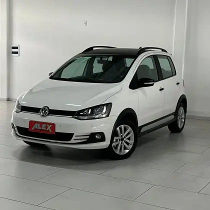VOLKSWAGEN FOX 1.0 MPI TRACK 12V FLEX 4P MANUAL