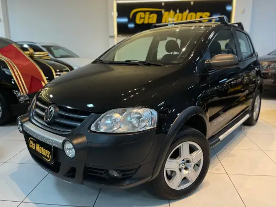 VOLKSWAGEN FOX 1.6 MI 8V FLEX 4P MANUAL VOLKSWAGEN FOX 1.6 MI 8V FLEX 4P MANUAL