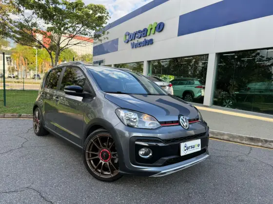 VOLKSWAGEN UP 1.0 170 TSI TOTAL FLEX XTREME 4P MANUAL