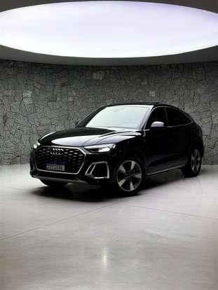 AUDI-Q5-2023