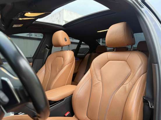 BMW-530i-2.0 16V TURBO GASOLINA M SPORT AUTOMÁTICO BMW-530i-2017