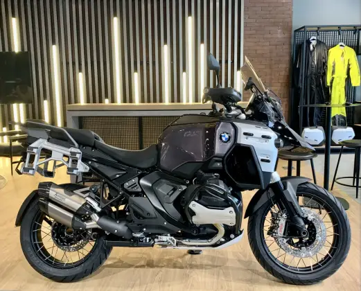 BMW R 1300 GS ADVENTURE TRIPLE BLACK 
