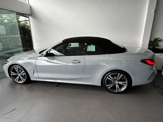 BMW-420i-2023