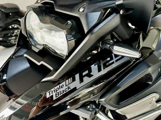 BMW-R 1250 GS TRIPLE BLACK BMW-R 1250 GS TRIPLE BLACK-2022
