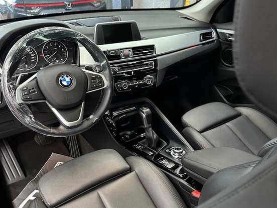 BMW-X1-2.0 16V TURBO GASOLINA XDRIVE25I SPORT 4P AUTOMÁTICO BMW-X1-2015