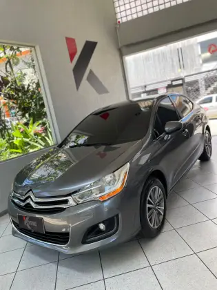 CITROËN C4 LOUNGE 2.0 MPFI ORIGINE 16V FLEX 4P MANUAL CITROËN C4 LOUNGE 2.0 MPFI ORIGINE 16V FLEX 4P MANUAL