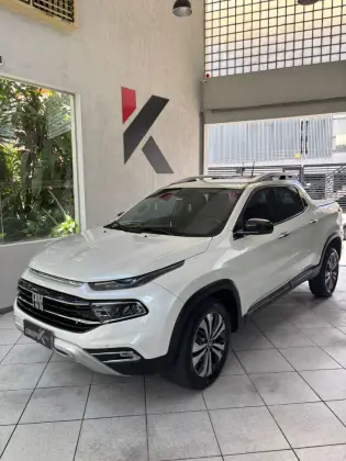 FIAT TORO 2.0 16V TURBO DIESEL VOLCANO 4WD AT9