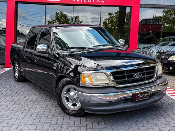 FORD F-150 5.4 SUPERCREW 4X2 CD V8 GASOLINA 4P AUTOMÁTICO