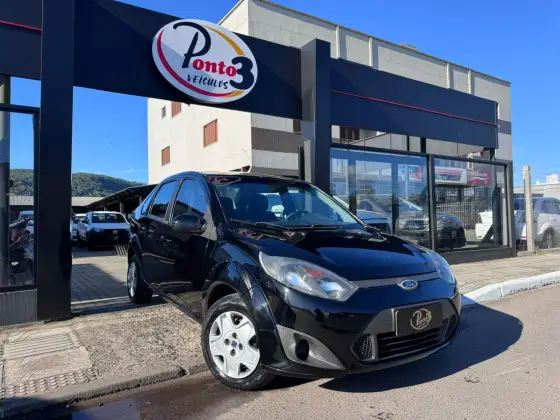 FORD FIESTA 1.0 ROCAM SEDAN 8V FLEX 4P MANUAL