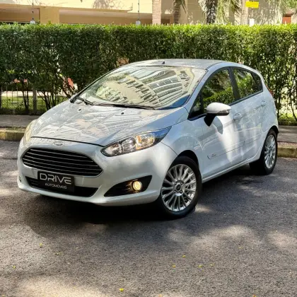 FORD FIESTA 1.6 SEL HATCH 16V FLEX 4P POWERSHIFT