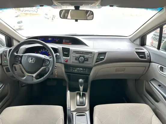 HONDA-CIVIC-1.8 LXS 16V FLEX 4P AUTOMÁTICO HONDA-CIVIC-2013
