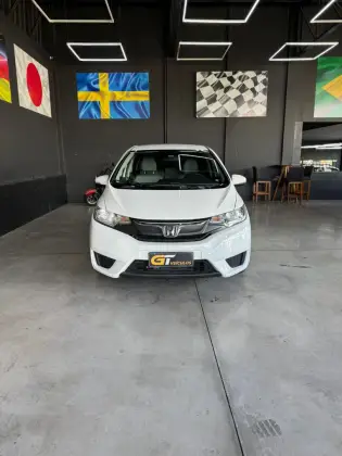 HONDA FIT 1.5 LX 16V FLEX 4P AUTOMÁTICO HONDA FIT 1.5 LX 16V FLEX 4P AUTOMÁTICO