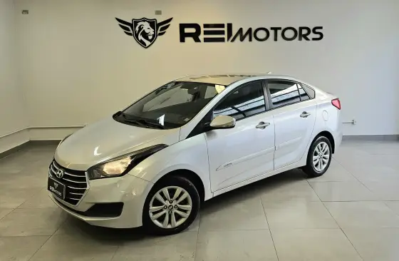 HYUNDAI HB20S 1.6 COMFORT PLUS 16V FLEX 4P AUTOMÁTICO