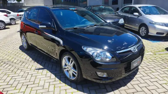HYUNDAI I30 2.0 MPI 16V GASOLINA 4P AUTOMÁTICO HYUNDAI I30 2.0 MPI 16V GASOLINA 4P AUTOMÁTICO