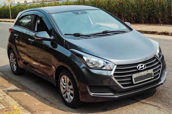 HYUNDAI HB20 1.0 COMFORT 12V FLEX 4P MANUAL