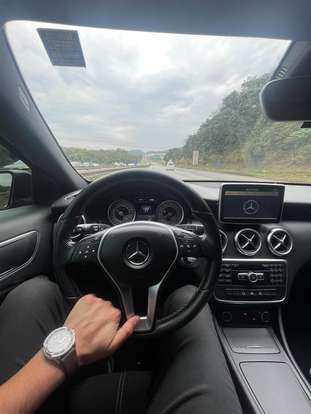 MERCEDES-BENZ-A 200-2014