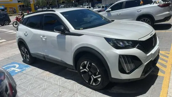 PEUGEOT 2008 1.0 TURBO 200 FLEX ALLURE CVT