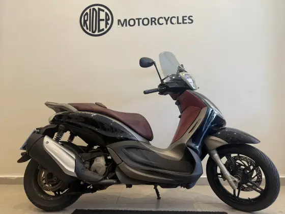 PIAGGIO BEVERLY 350 SPORT PIAGGIO BEVERLY 350 SPORT