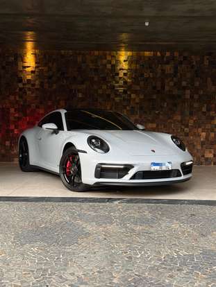 PORSCHE-911-2023