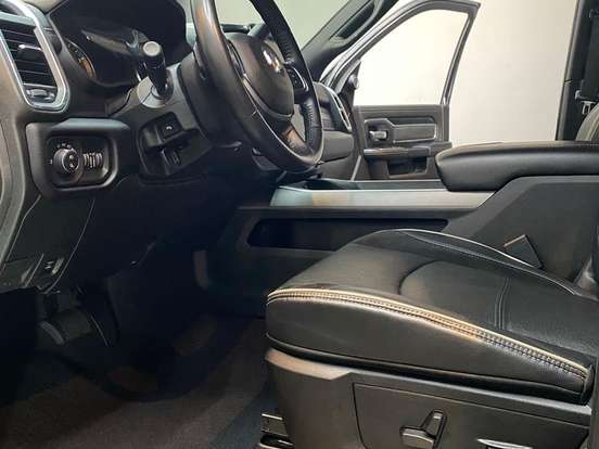 RAM-2500-6.7 I6 TURBO DIESEL NIGHT EDITION CD 4X4 AUTOMÁTICO RAM-2500-2022