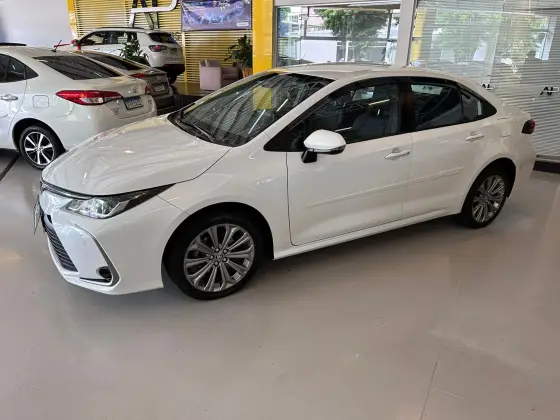 TOYOTA COROLLA 2.0 VVT-IE FLEX XEI DIRECT SHIFT TOYOTA COROLLA 2.0 VVT-IE FLEX XEI DIRECT SHIFT