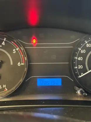 TOYOTA-HILUX-2021