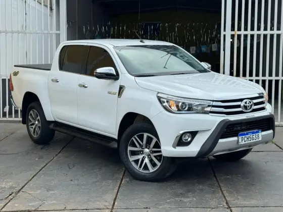 TOYOTA HILUX 2.8 SRX 4X4 CD 16V DIESEL 4P AUTOMÁTICO