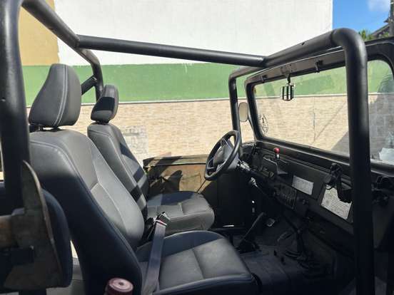 TOYOTA-BANDEIRANTE-4.0 OJ55LP-BL3 4X4 CS DIESEL 2P MANUAL TOYOTA-BANDEIRANTE-1988