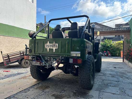 TOYOTA-BANDEIRANTE-1988