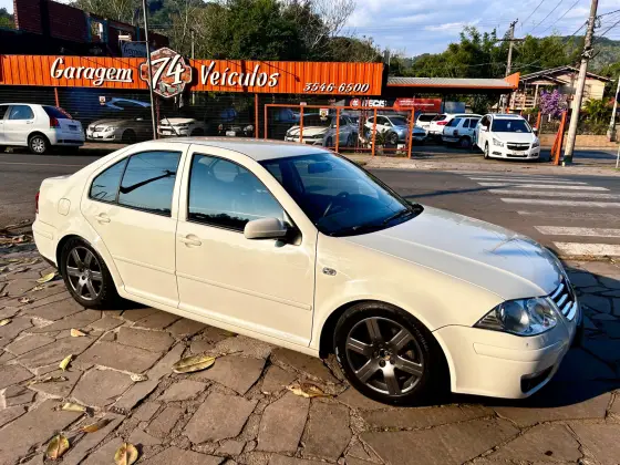 VOLKSWAGEN BORA 2.0 MI 8V FLEX 4P AUTOMÁTICO