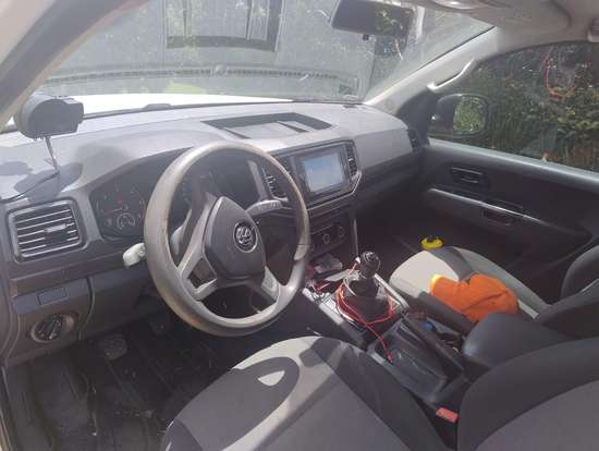 VOLKSWAGEN-AMAROK-2017