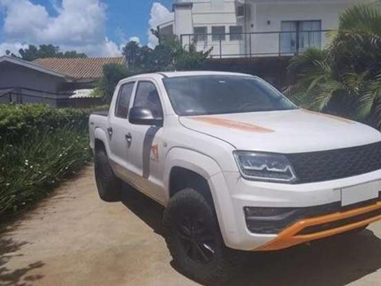 VOLKSWAGEN-AMAROK-2.0 S 4X4 CD 16V TURBO INTERCOOLER DIESEL 4P MANUAL VOLKSWAGEN-AMAROK-2017