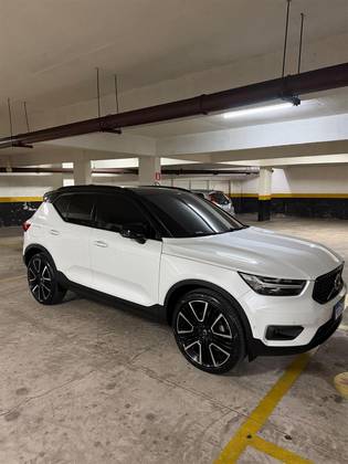 VOLVO XC40 2.0 T5 GASOLINA EDIÇÃO ESPECIAL AWD GEARTRONIC