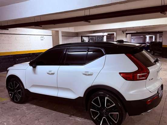 VOLVO-XC40-2.0 T5 GASOLINA EDIÇÃO ESPECIAL AWD GEARTRONIC VOLVO-XC40-2019