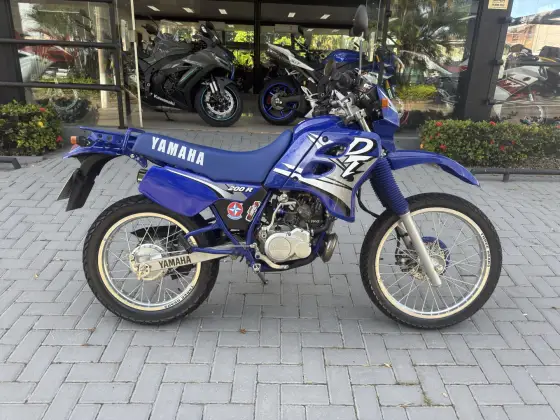 YAMAHA DT 200 