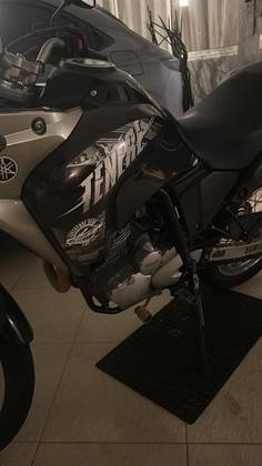 YAMAHA XTZ 250 TÉNÉRÉ 