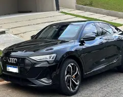 AUDI E-TRON ELÉTRICO SPORTBACK S QUATTRO AUDI E-TRON ELÉTRICO SPORTBACK S QUATTRO