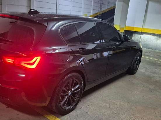BMW-120i-2.0 16V GASOLINA SPORT 4P AUTOMÁTICO BMW-120i-2019