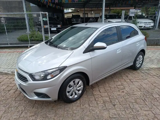 CHEVROLET ONIX 1.0 MPFI LT 8V FLEX 4P MANUAL