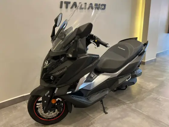 DAFRA CRUISYM 300 